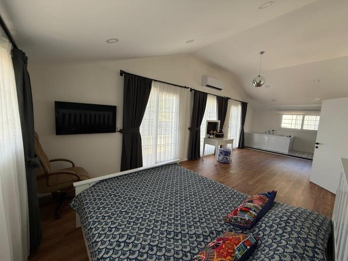 Image No.26-3 Bed Villa / Detached for sale