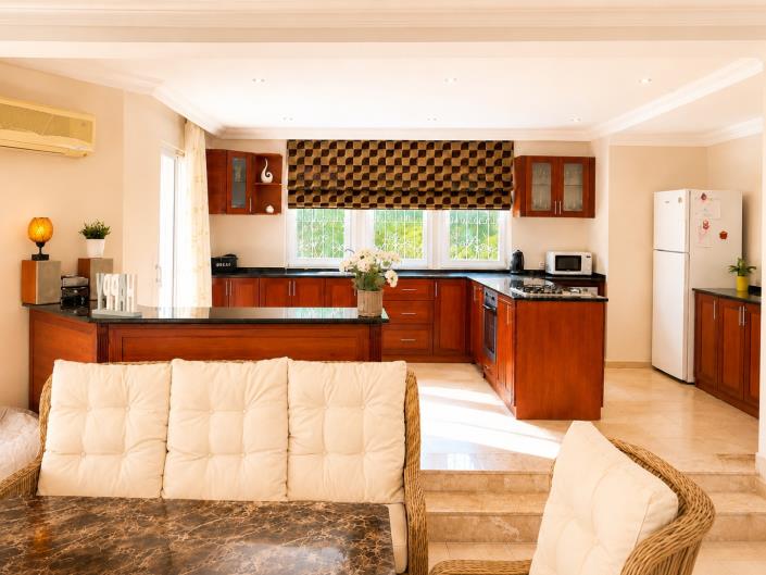 Image No.24-6 Bed Villa / Detached for sale