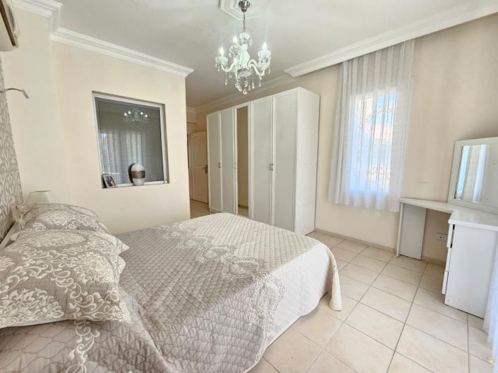 Image No.28-6 Bed Villa / Detached for sale