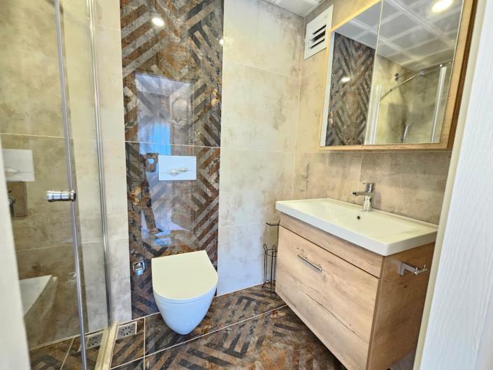 Image No.40-6 Bed Villa / Detached for sale