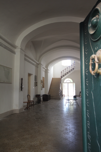 Image No.1-4 Bed Mansion for sale
