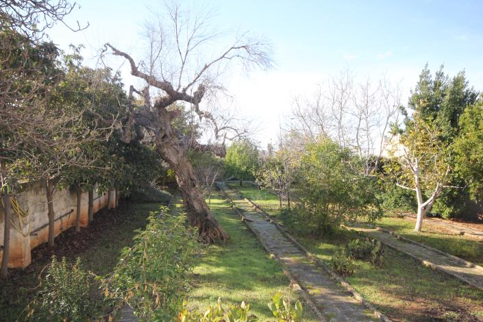 Image No.13-4 Bed Mansion for sale