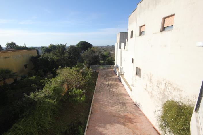 Image No.23-4 Bed Mansion for sale