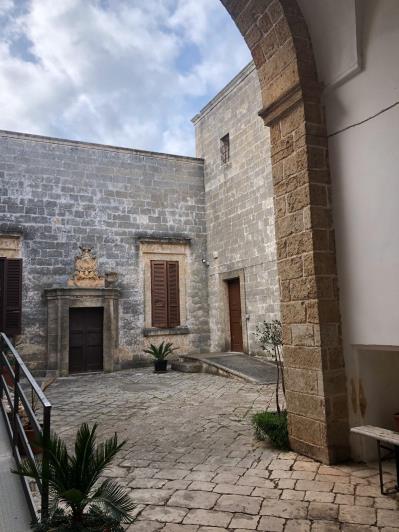 Image No.12-10 Bed Mansion for sale