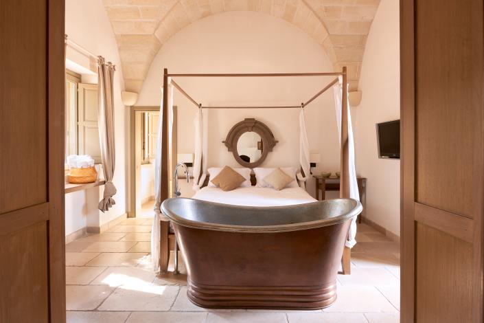 Image No.10-5 Bed Farmhouse for sale