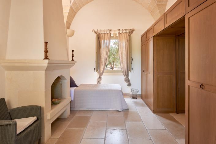 Image No.13-5 Bed Farmhouse for sale