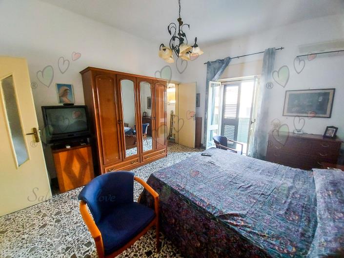 Image No.10-1 Bed Apartment for sale