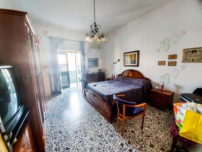 Image No.11-1 Bed Apartment for sale