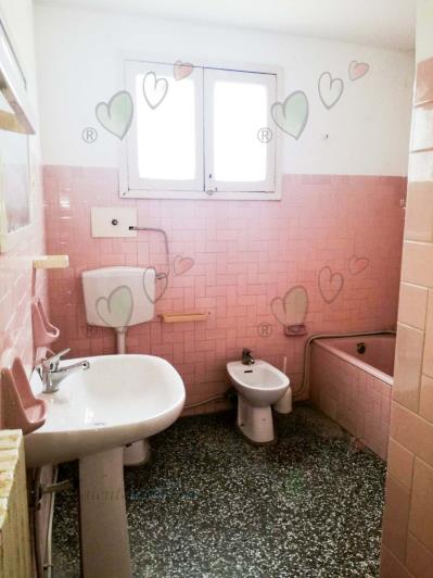 Image No.21-2 Bed Apartment for sale