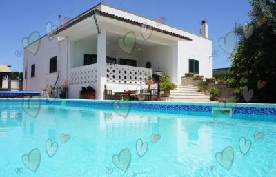 Villa / Détaché de 5 chambres à vendre à Torchiarolo