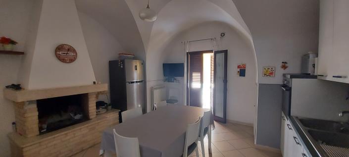 Image No.3-Maison de ville de 2 chambres à vendre à Galatone