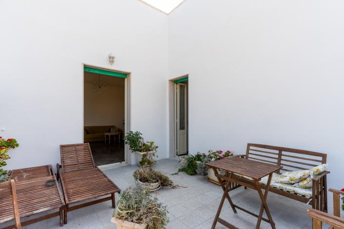 Image No.20-1 Bed Apartment for sale