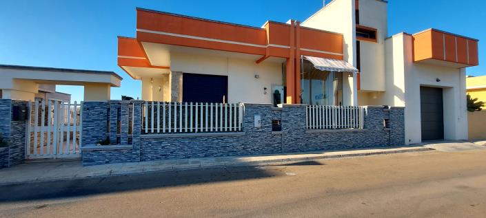 Image No.2-Villa de 2 chambres à vendre à Veglie