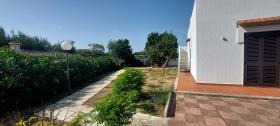Image No.4-Villa / Détaché de 2 chambres à vendre à Melendugno