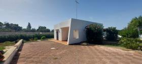Image No.1-Villa / Détaché de 2 chambres à vendre à Melendugno