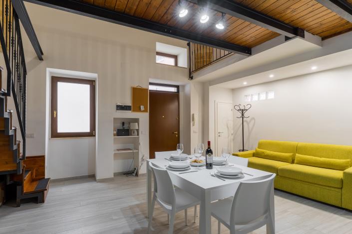 Image No.3-2 Bed Townhouse for sale