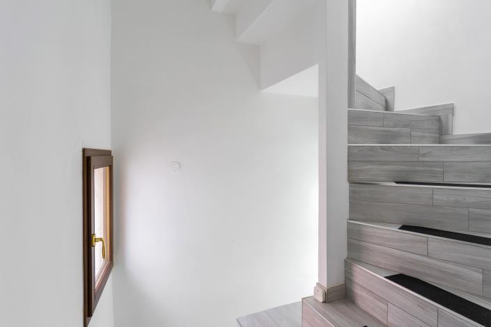 Image No.24-2 Bed Townhouse for sale