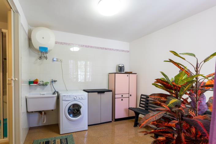 Image No.38-Appartement de 3 chambres à vendre à Galatina