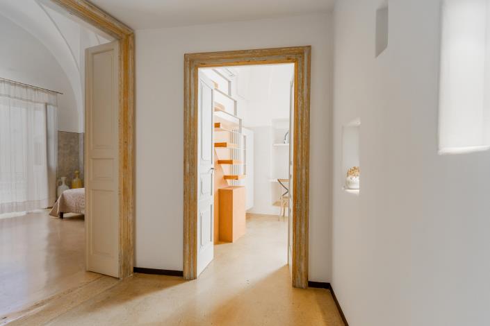 Image No.32-3 Bed Mansion for sale