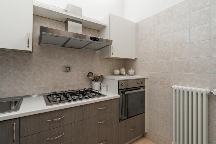 Image No.42-3 Bed Mansion for sale