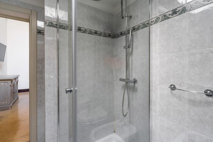 Image No.46-3 Bed Mansion for sale