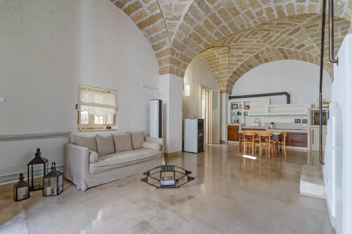 Image No.2-3 Bed Mansion for sale