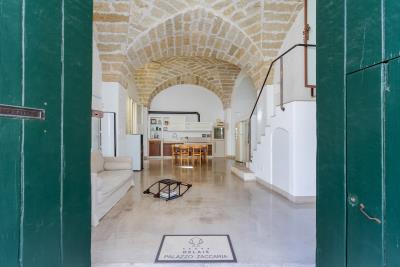 3 Bed Mansion for sale