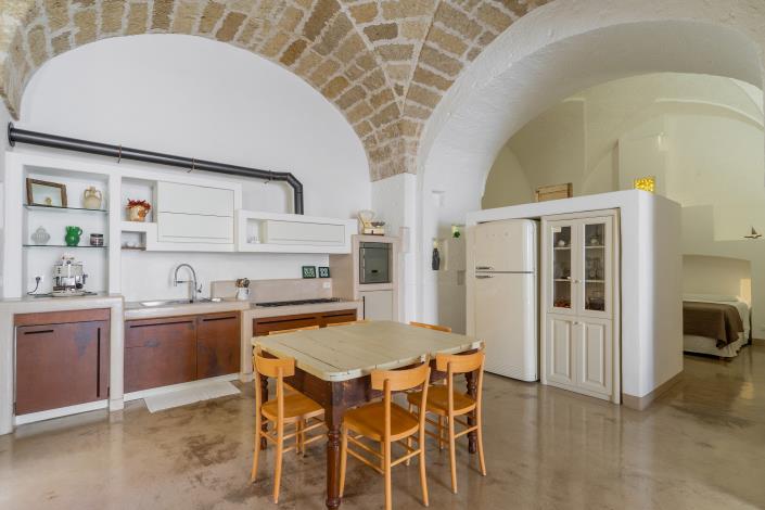 Image No.8-3 Bed Mansion for sale