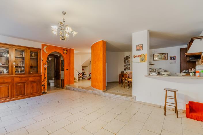 Image No.28-4 Bed Villa for sale