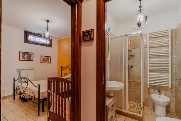 Image No.33-4 Bed Villa for sale