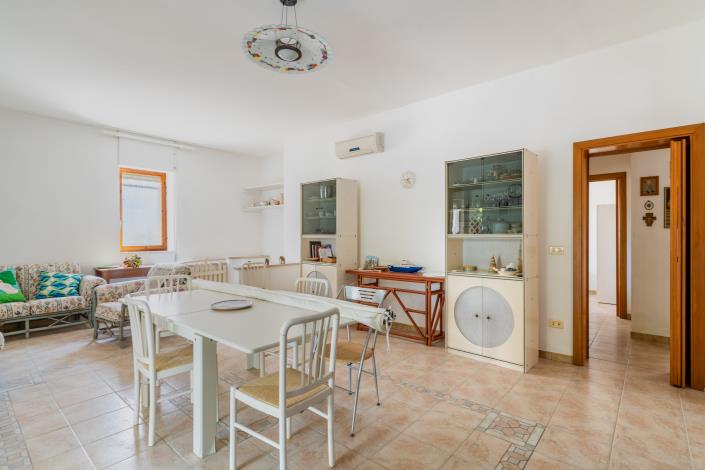 Image No.11-Villa de 3 chambres à vendre à Melendugno