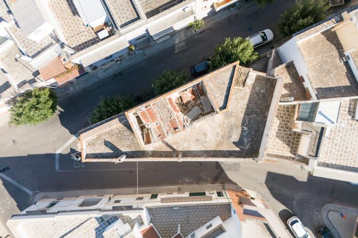 Image No.14-2 Bed Townhouse for sale