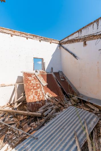 Image No.42-2 Bed Townhouse for sale