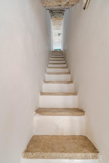 Image No.11-2 Bed Townhouse for sale