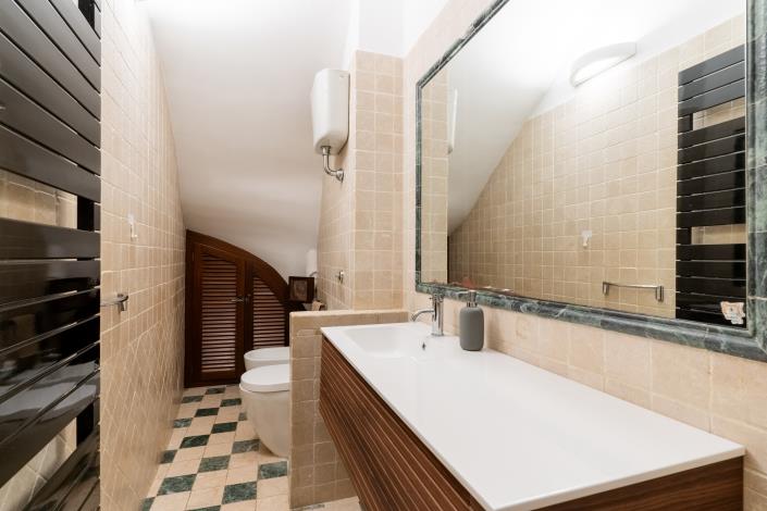 Image No.26-2 Bed Apartment for sale