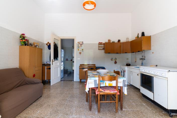 Image No.6-Villa / Détaché de 2 chambres à vendre à Cutrofiano