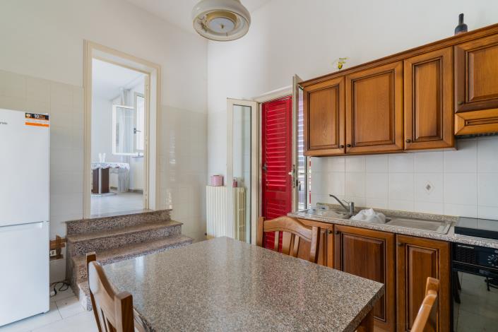 Image No.11-Villa / Détaché de 2 chambres à vendre à Cutrofiano