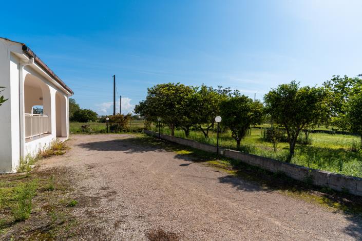 Image No.30-Villa / Détaché de 2 chambres à vendre à Cutrofiano