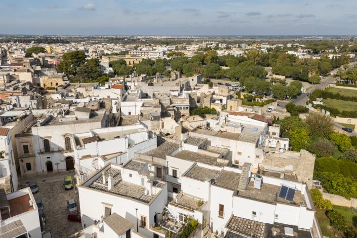 Image No.37-4 Bed Townhouse for sale