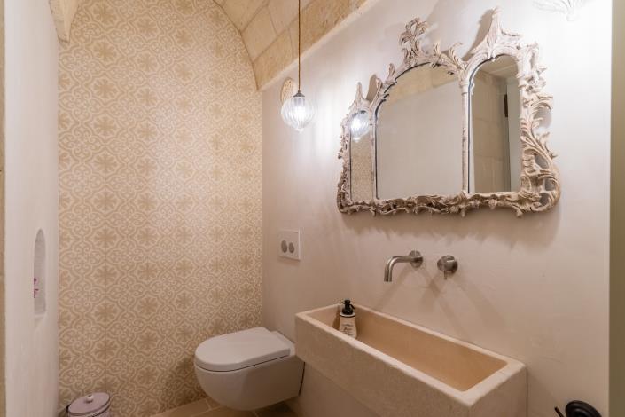 Image No.50-5 Bed Villa / Detached for sale