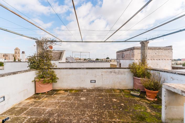 Image No.15-1 Bed Townhouse for sale