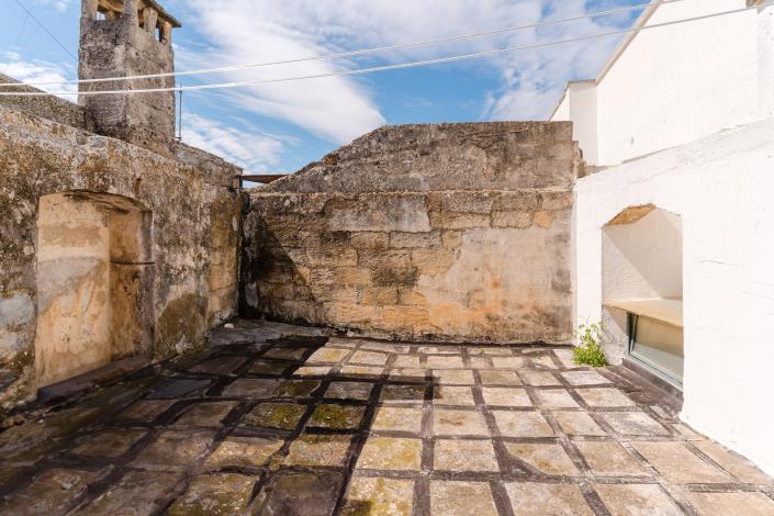 Image No.15-2 Bed Apartment for sale