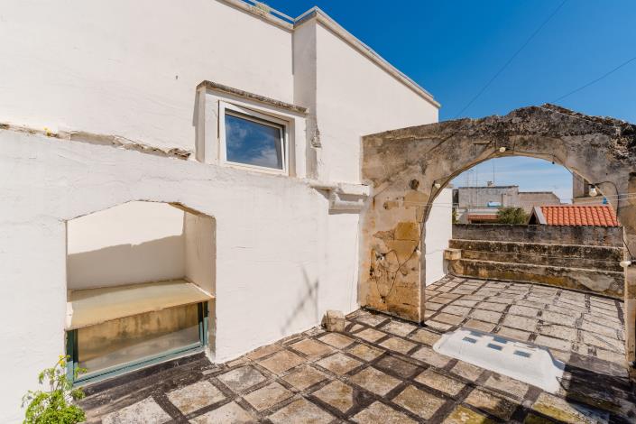 Image No.16-2 Bed Apartment for sale