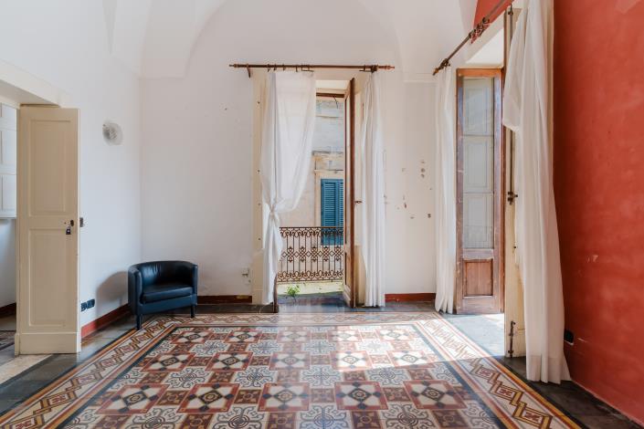 Image No.28-2 Bed Apartment for sale