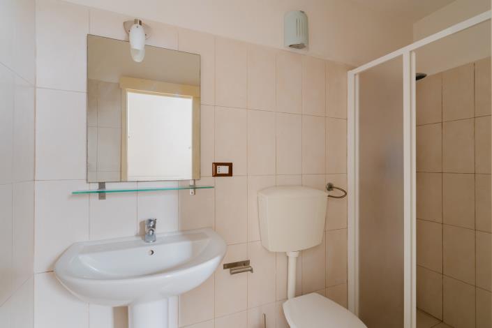 Image No.11-3 Bed Townhouse for sale