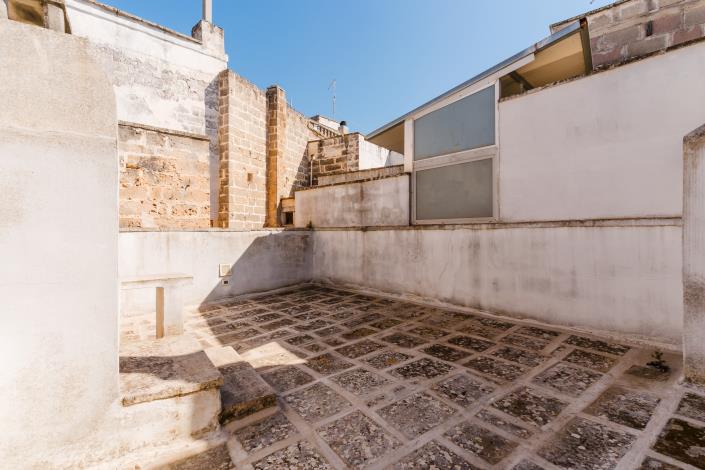 Image No.16-3 Bed Townhouse for sale