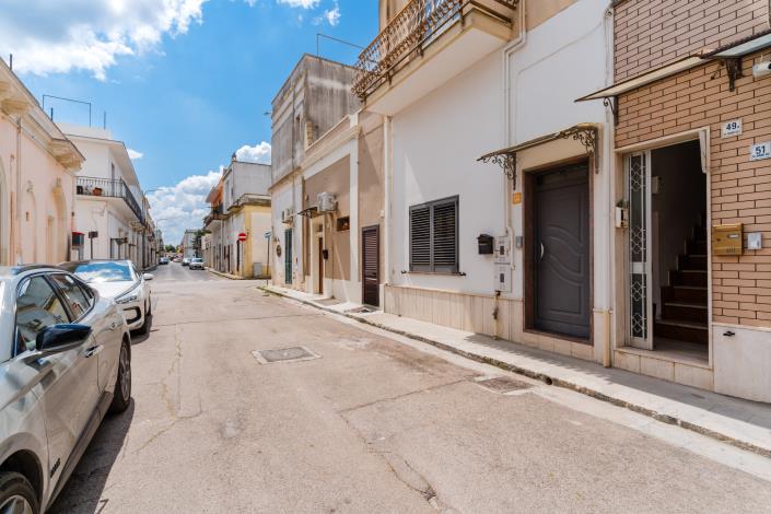 Image No.13-2 Bed Apartment for sale