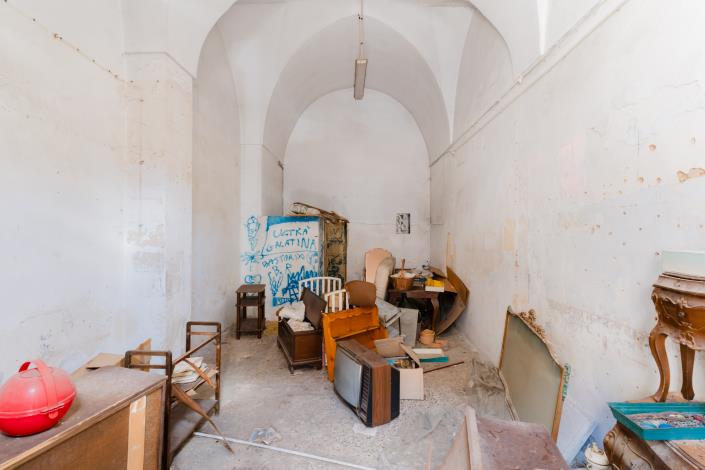 Image No.2-7 Bed Mansion for sale