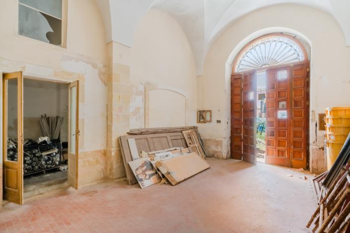 Image No.5-7 Bed Mansion for sale