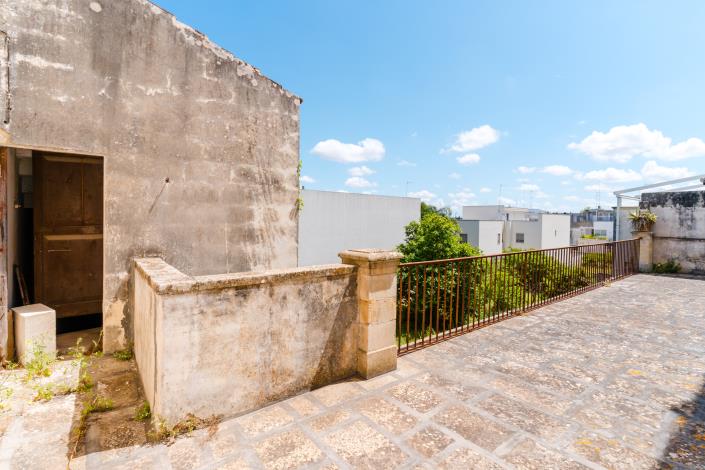 Image No.26-7 Bed Mansion for sale